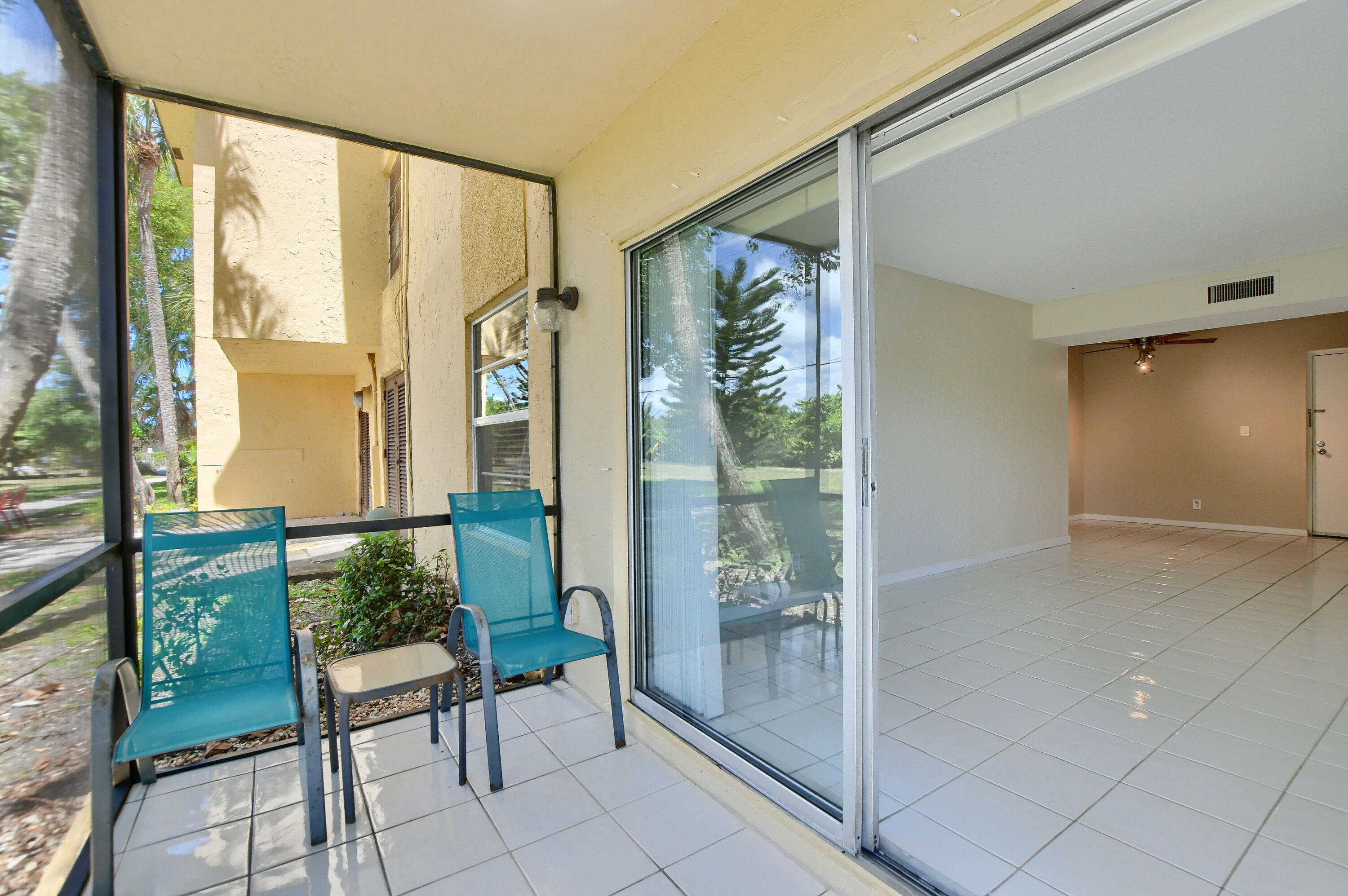 450 Northwest 20th Street, Unit 106 Boca Raton, FL 33431 - Photo 12 of 24 37_ebf_2220-hdr(5)