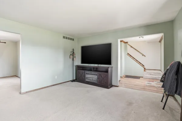 $349,900 | 51 Goldenrod Drive, Valparaiso, IN 46385