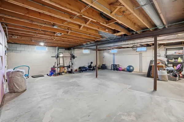 $349,900 | 51 Goldenrod Drive, Valparaiso, IN 46385