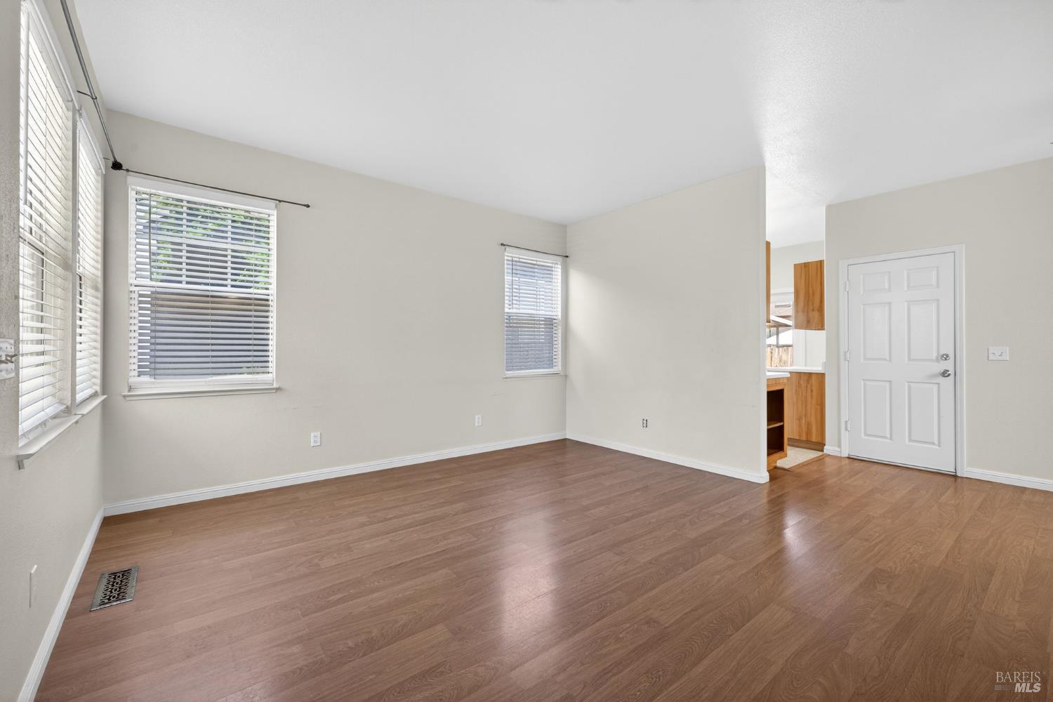 1440 Tammy Way Santa Rosa, CA 95401 - Photo 12 of 40