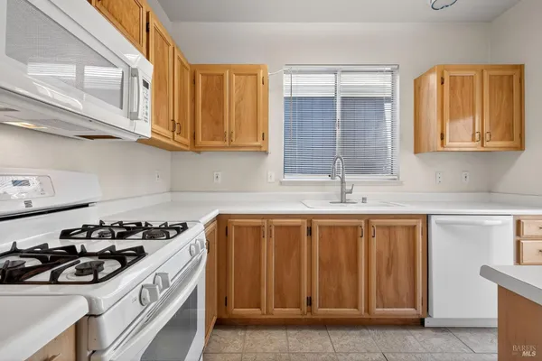 $547,000 | 1440 Tammy Way, Santa Rosa, CA 95401