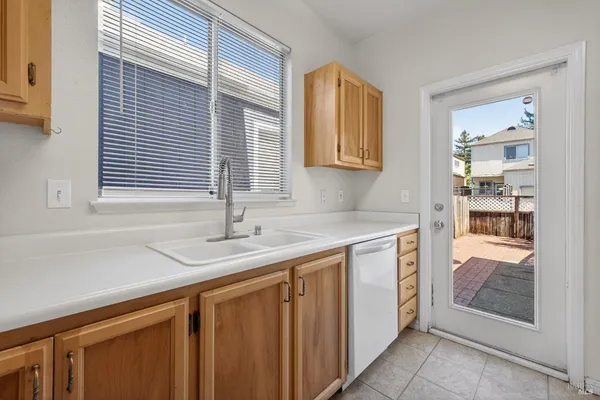 $547,000 | 1440 Tammy Way, Santa Rosa, CA 95401