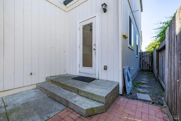 $547,000 | 1440 Tammy Way, Santa Rosa, CA 95401