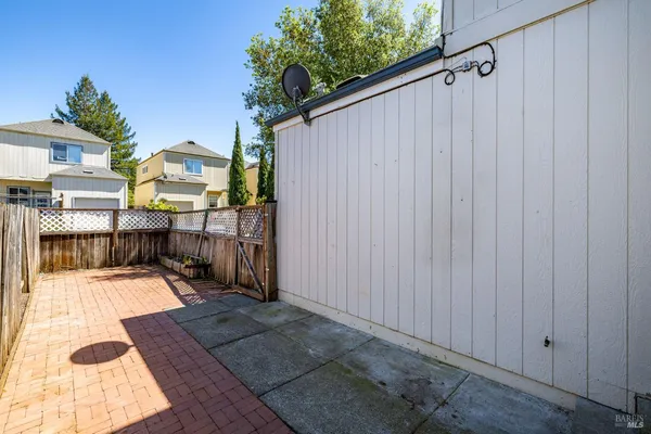 $547,000 | 1440 Tammy Way, Santa Rosa, CA 95401