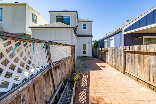 $547,000 | 1440 Tammy Way, Santa Rosa, CA 95401