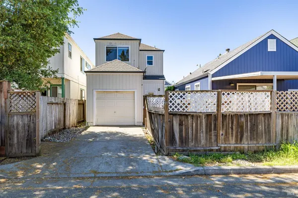 $547,000 | 1440 Tammy Way, Santa Rosa, CA 95401