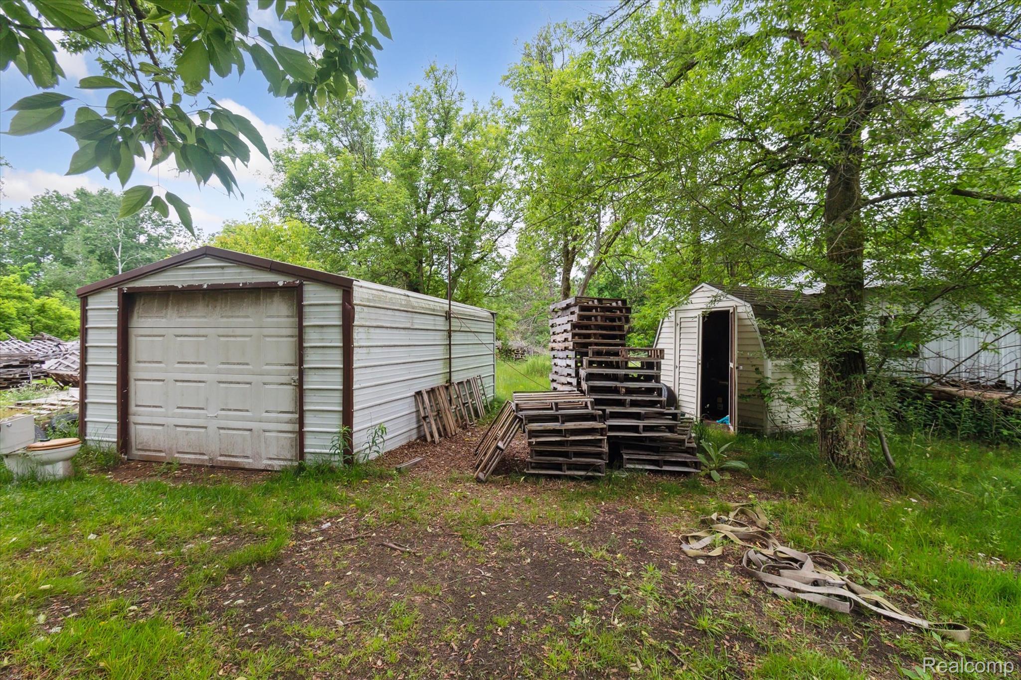 4800 South Huron Road Standish, MI 48658 - Photo 14 of 25 14-4800-S-Huron-Rd-Standish-MI-48658-WindowStill-26.jpg