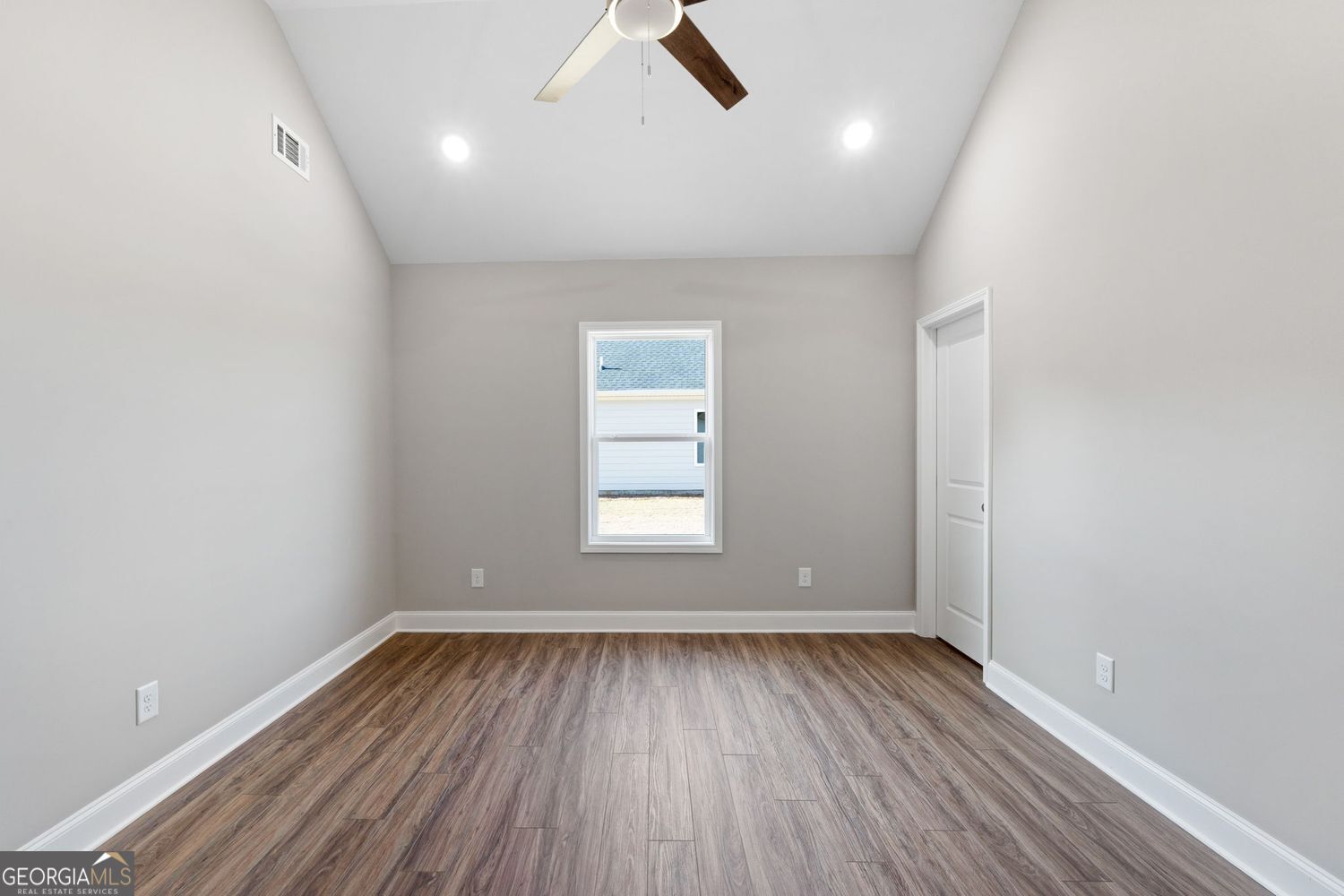 168 Mathews Road Milner, GA 30257 - Photo 13 of 30