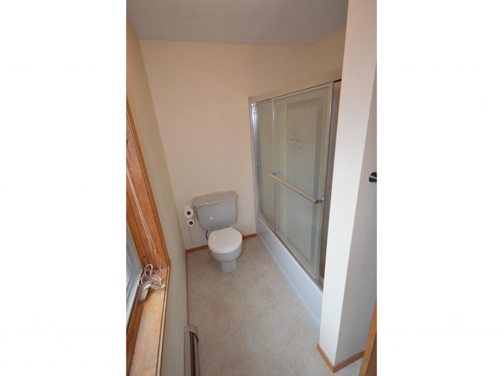 256 Centre Street Sullivan, NH 03445 - Photo 17 of 34