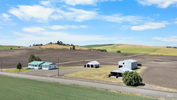 $415,000 | 1266 Meadow Creek Road, Greencreek, ID 83533
