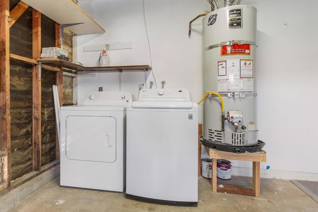 810 Caminito Del Mar Carlsbad, CA 92011 - Photo 21 of 30 a utility room with dryer and washer