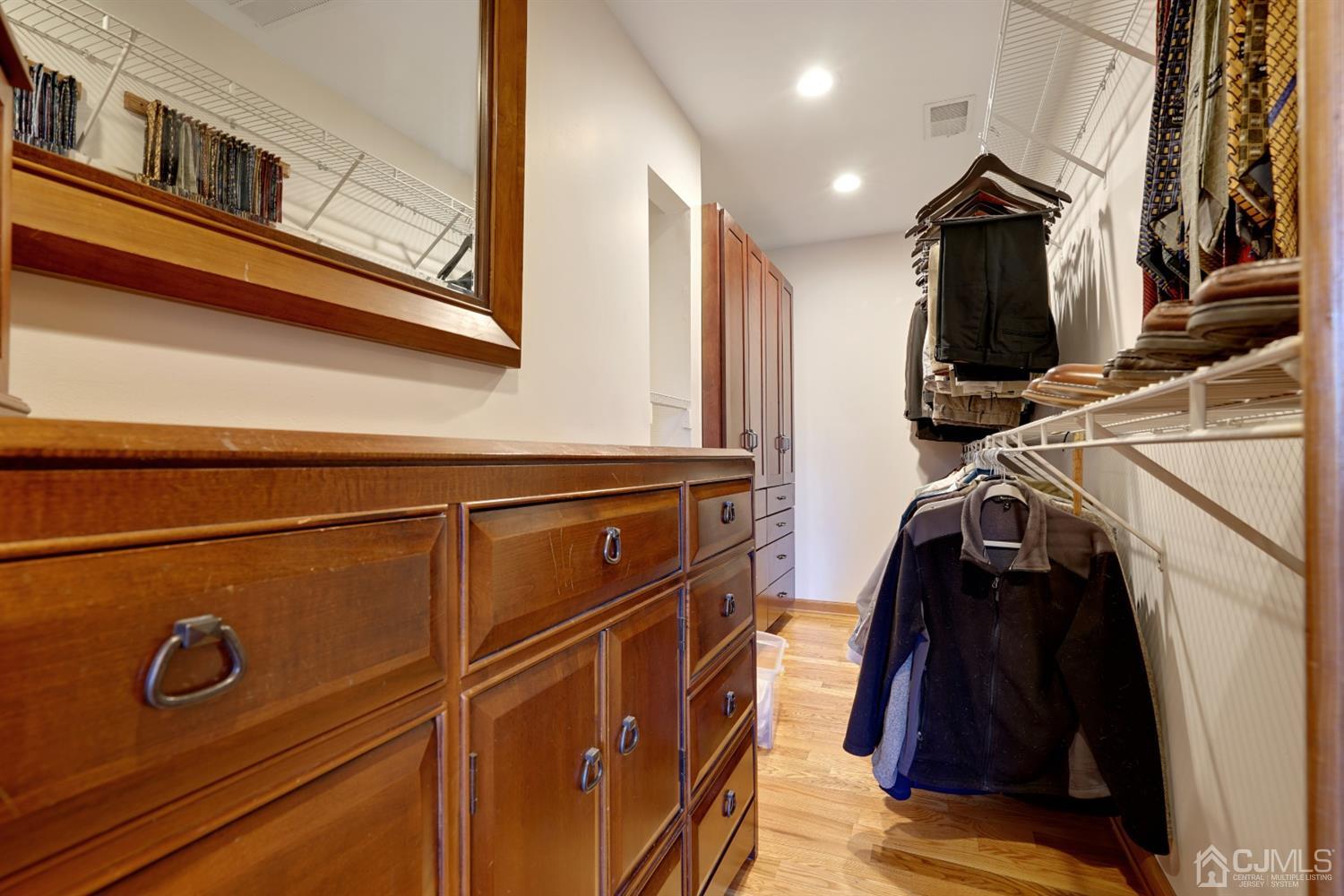 123 Dutch Road East Brunswick, NJ 08816 - Photo 23 of 51 Gallery Image 23