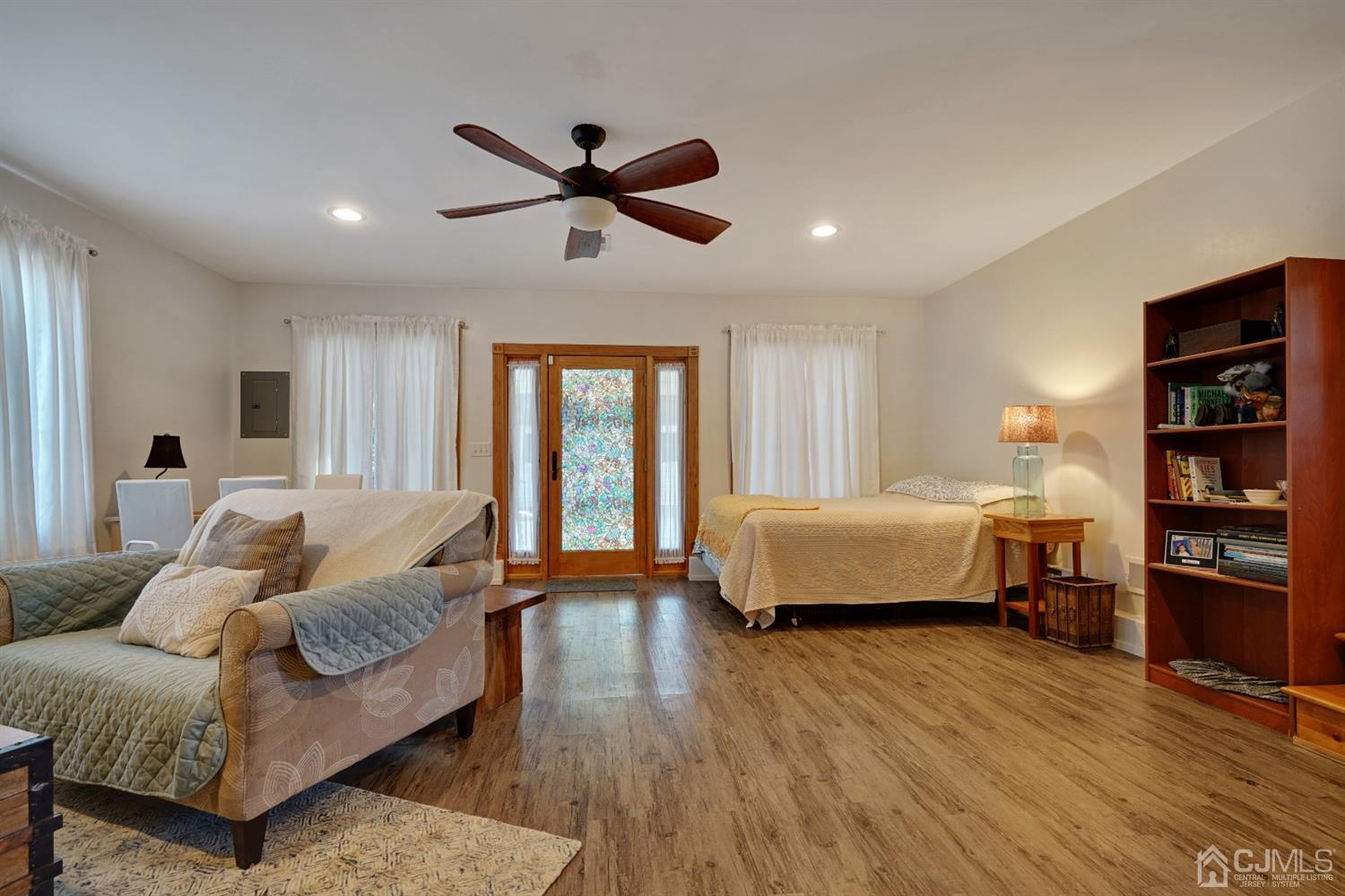 123 Dutch Road East Brunswick, NJ 08816 - Photo 25 of 51 Gallery Image 25