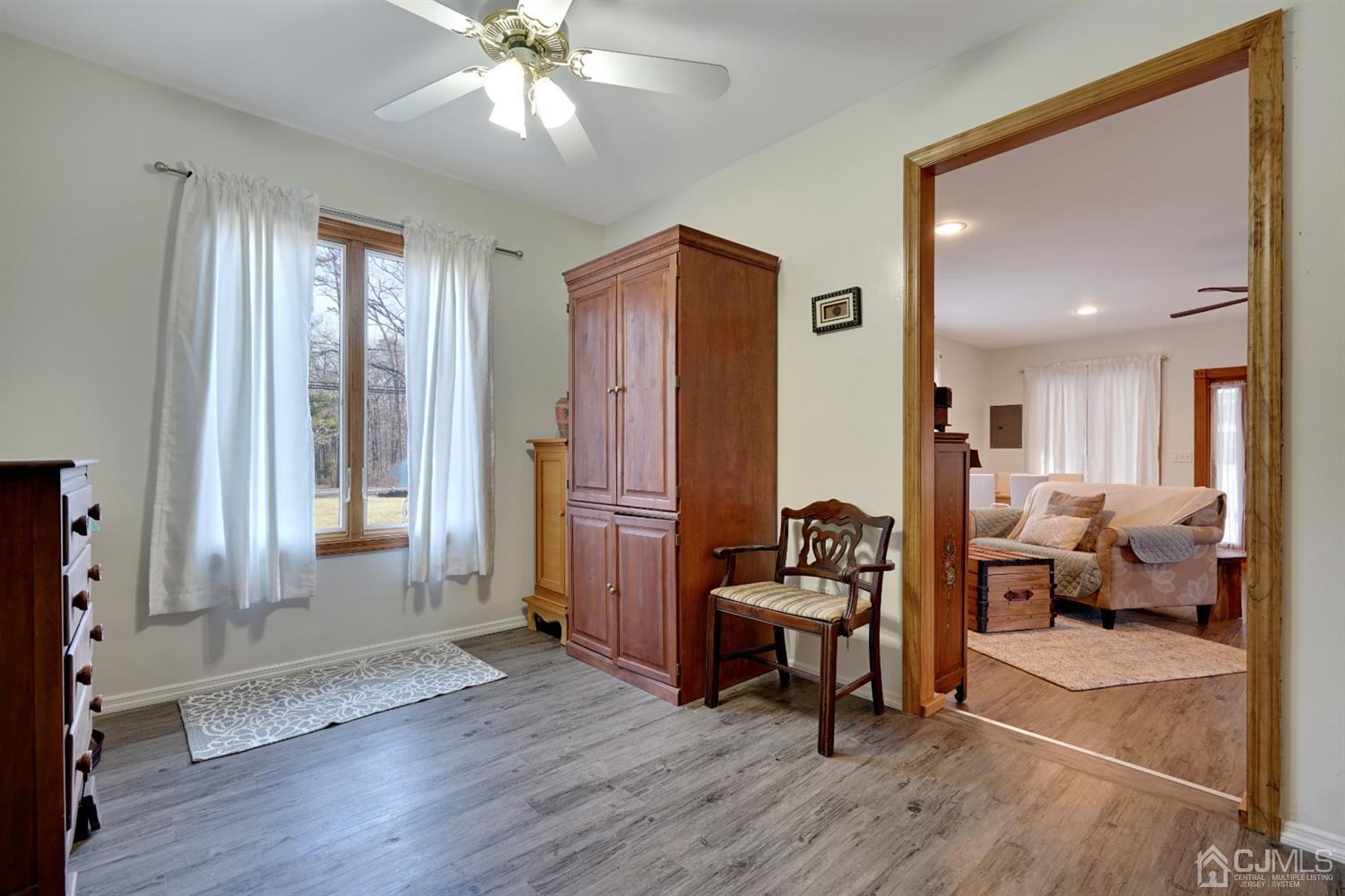 123 Dutch Road East Brunswick, NJ 08816 - Photo 27 of 51 Gallery Image 27