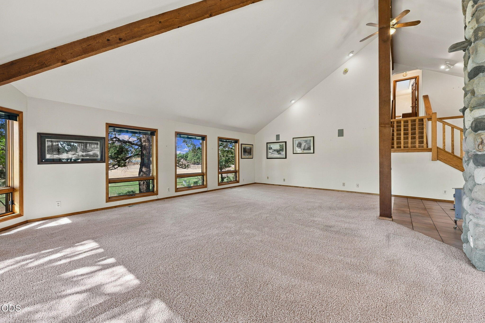 61330 Larsen Road Bend, OR 97702 - Photo 10 of 62 Gallery Image 10