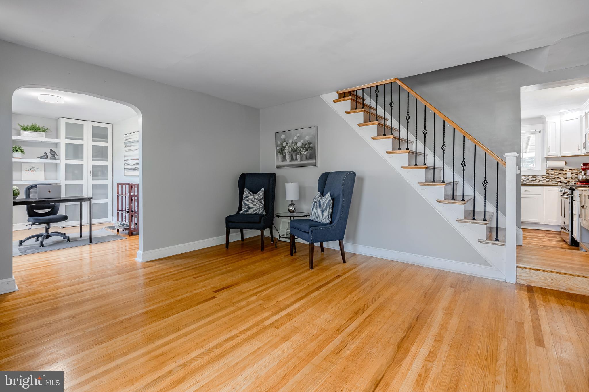 403 Allston Road Havertown, PA 19083 - Photo 3 of 31