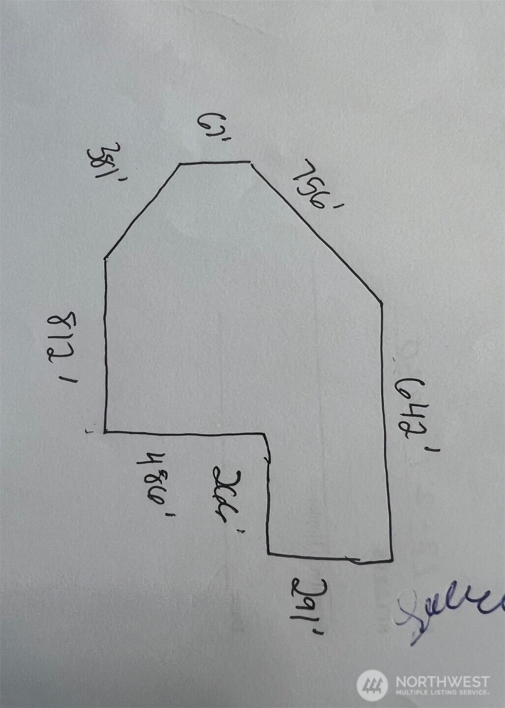 1 Fruitdale Road Sedro-Woolley, WA 98284 - Photo 4 of 5 a close view of a sink in the bathroom