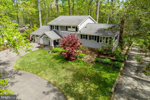 $1,499,900 | 26 Wilelinor Drive, Edgewater, MD 21037