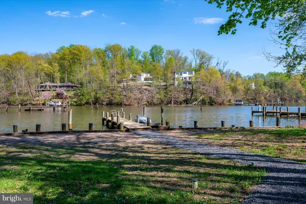 $1,499,900 | 26 Wilelinor Drive, Edgewater, MD 21037