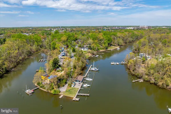 $1,499,900 | 26 Wilelinor Drive, Edgewater, MD 21037