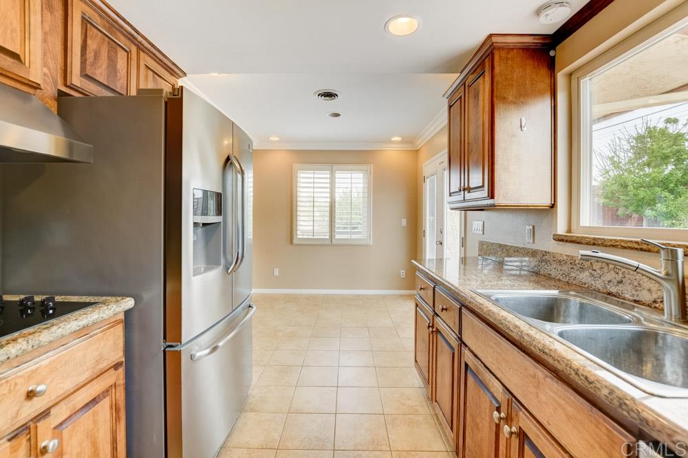 531 Rancho Vista Road Vista, CA 92083 - Photo 4 of 25 Gallery Image 4