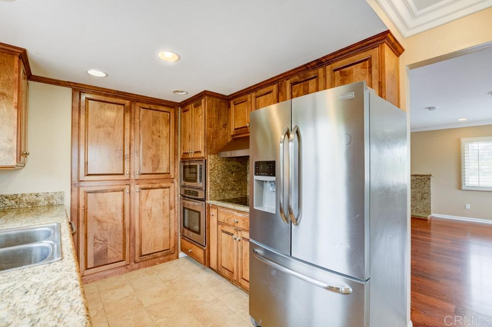 531 Rancho Vista Road Vista, CA 92083 - Photo 5 of 25 Gallery Image 5