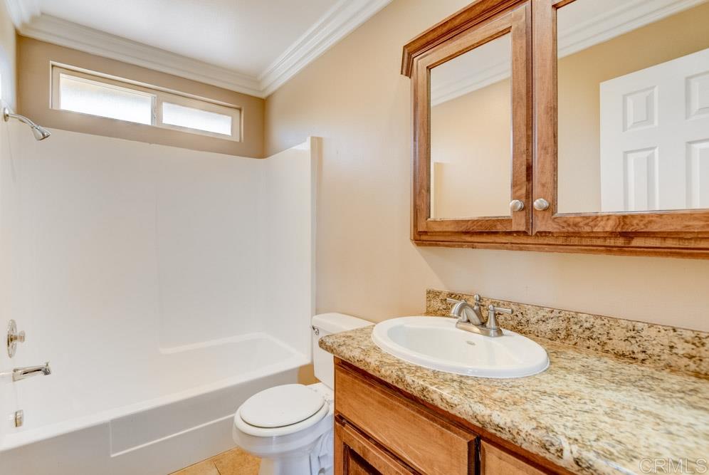 531 Rancho Vista Road Vista, CA 92083 - Photo 10 of 25 Gallery Image 10