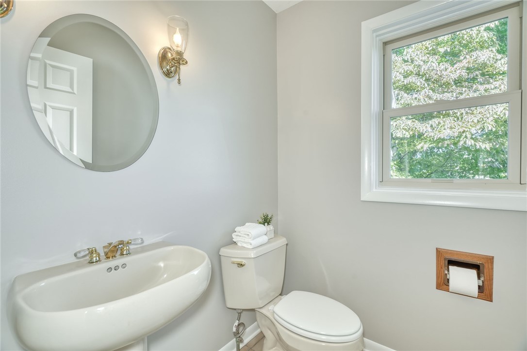 286 Phillips Road Webster, NY 14580 - Photo 21 of 50 Gallery Image 21
