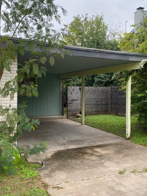 6900 Manor Road, Unit B Austin, TX 78723 - Photo 13 of 14 Carport