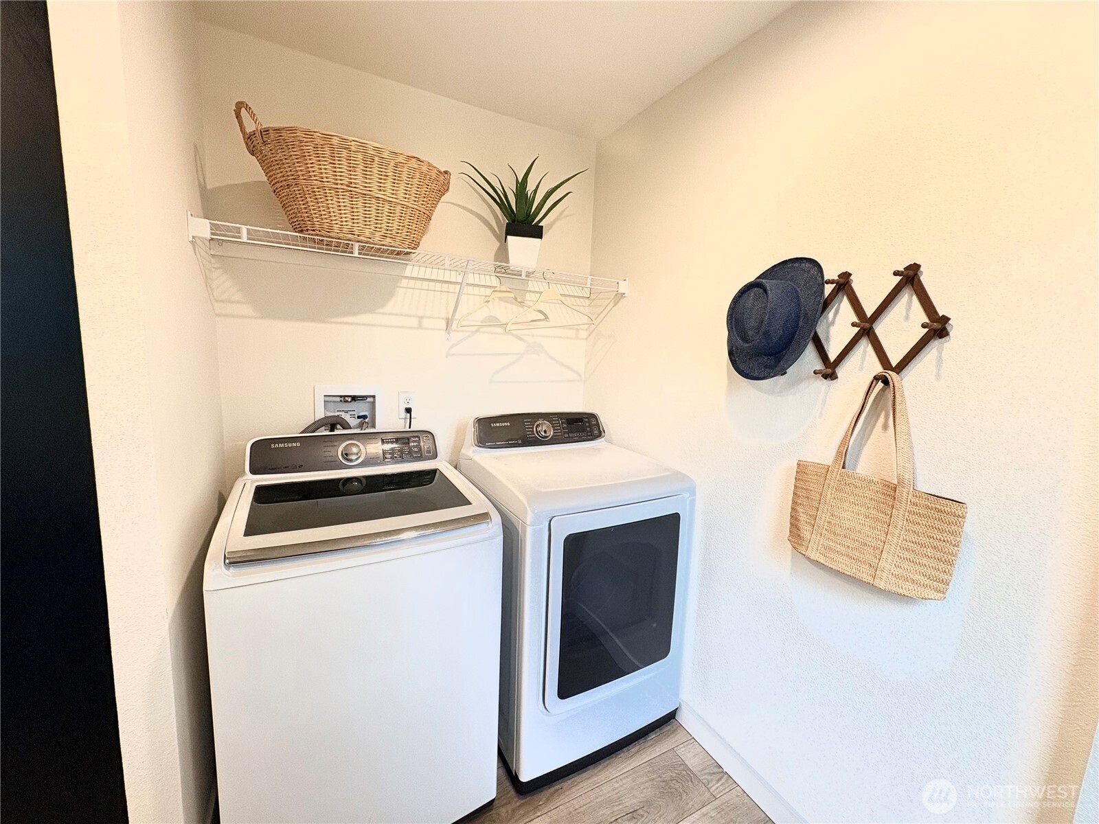 763 Eadon Road Toledo, WA 98591 - Photo 15 of 28 a close view of washer and dryer
