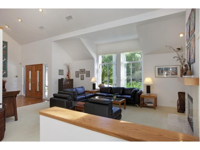 12896 Stone Canyon Road Poway, CA 92064 - Photo 3 of 25