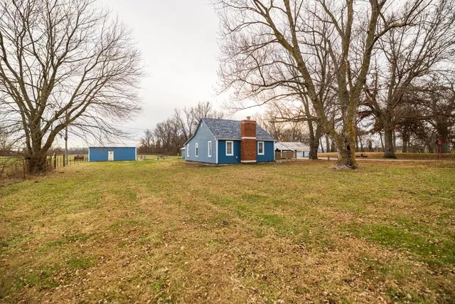 $411,000 | 17301 Highway 2, Unit RURAL, Harrisonville, MO 64701