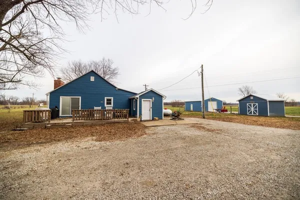$360,000 | 17301 Highway 2, Unit RURAL, Harrisonville, MO 64701