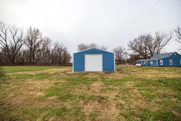 $360,000 | 17301 Highway 2, Unit RURAL, Harrisonville, MO 64701