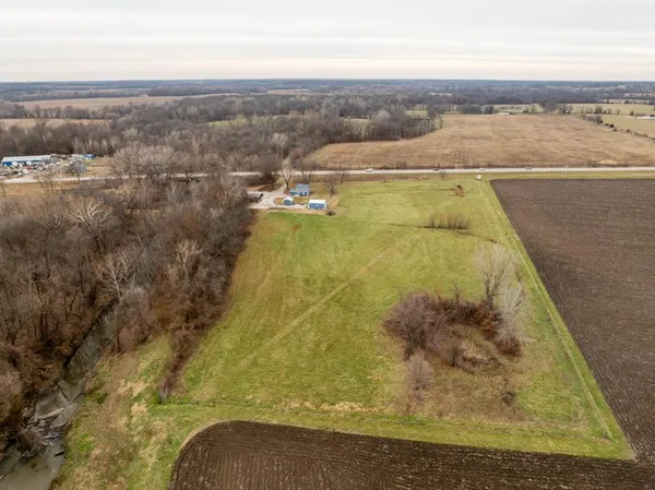 $360,000 | 17301 Highway 2, Unit RURAL, Harrisonville, MO 64701