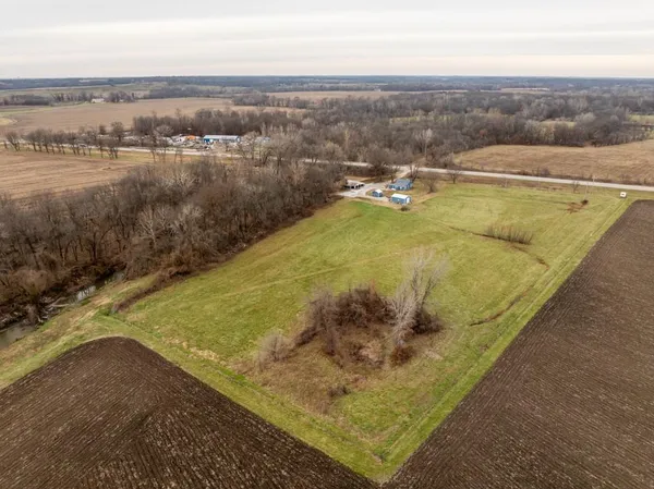 $360,000 | 17301 Highway 2, Unit RURAL, Harrisonville, MO 64701