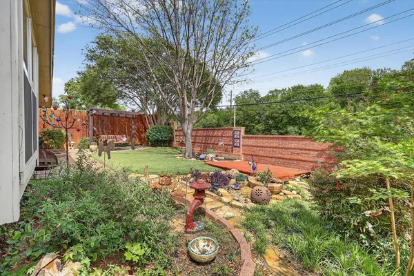 $385,000 | 4120 Stone Hollow Way, Fort Worth, TX 76040