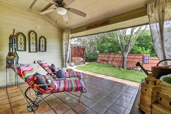 $385,000 | 4120 Stone Hollow Way, Fort Worth, TX 76040