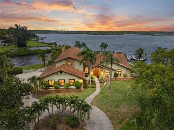 $1,595,000 | 1589 Mary Lane, Tarpon Springs, FL 34689