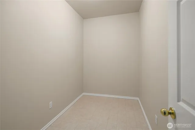 $2,248,000 | 1882 Shore Avenue, Freeland, WA 98249