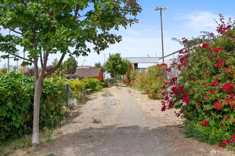 $898,000 | 5800 3rd Street, Unit 1121, San Francisco, CA 94124