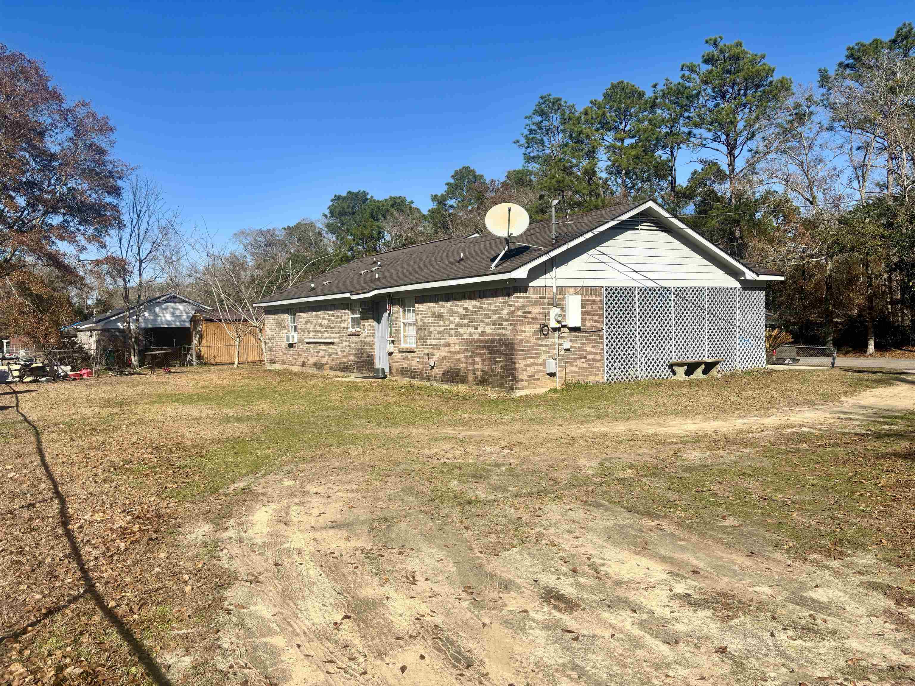 320 South Pecan Street Foley, AL 36535 - Photo 16 of 17 Side Of Structure