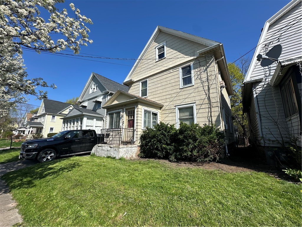 60 Masseth Street Rochester, NY 14606 - Photo 4 of 27