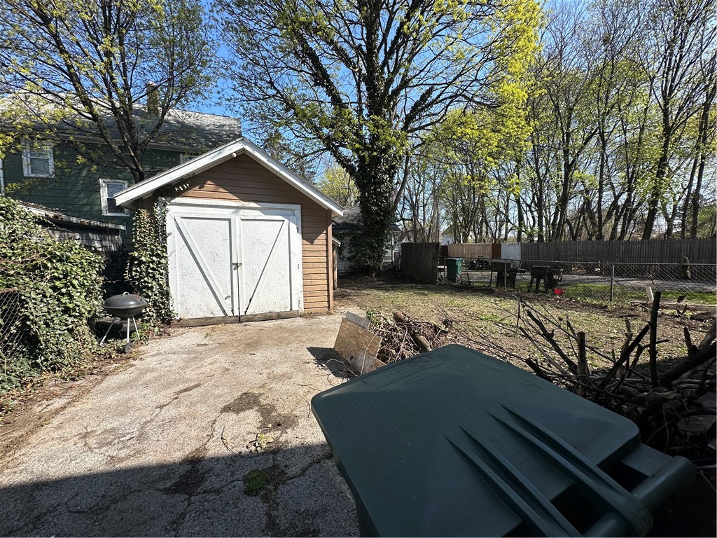 60 Masseth Street Rochester, NY 14606 - Photo 7 of 27