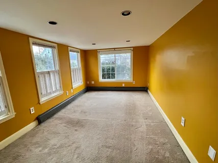$3,500 | 16 Pearl Street, Unit 1, Weymouth, MA 02191