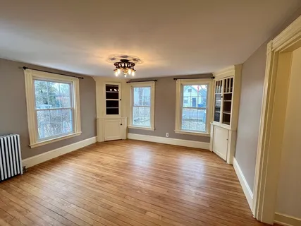$3,500 | 16 Pearl Street, Unit 1, Weymouth, MA 02191
