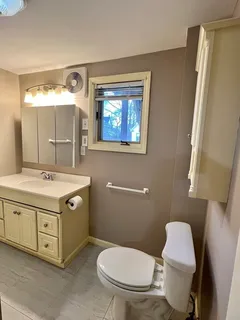 $3,500 | 16 Pearl Street, Unit 1, Weymouth, MA 02191