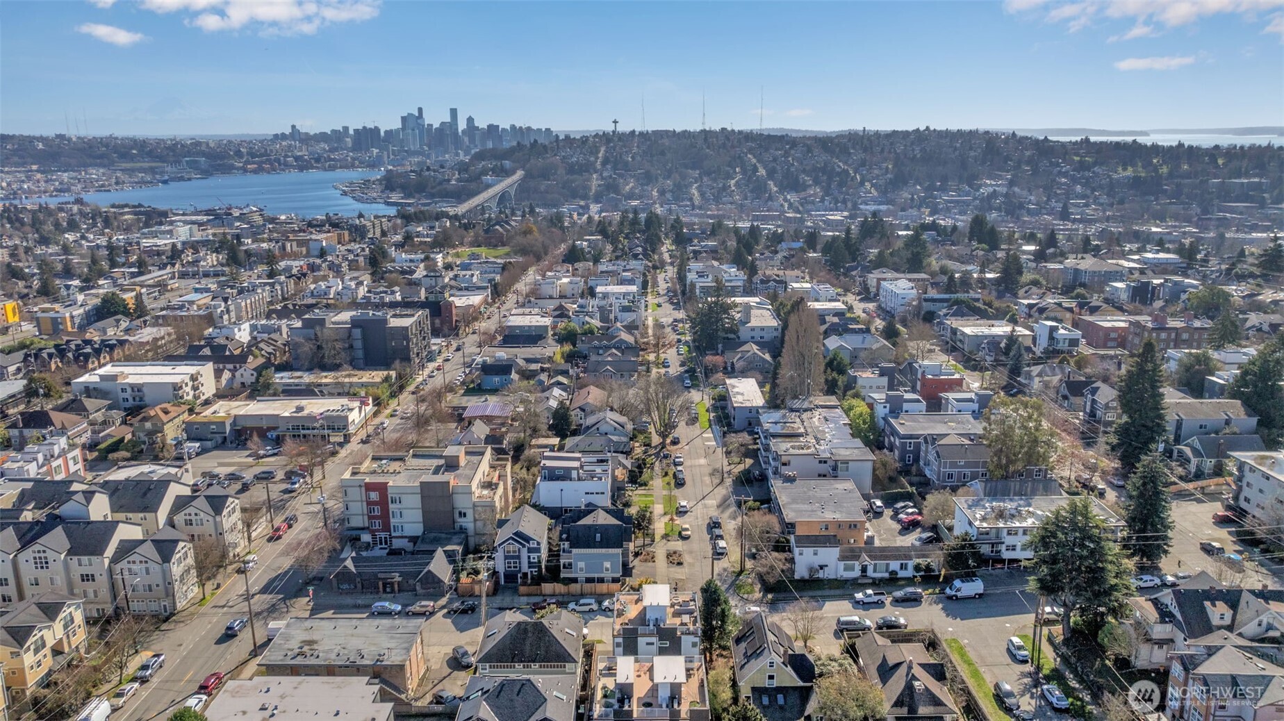 612 North 45th Street, Unit B Seattle, WA 98103 - Photo 23 of 25