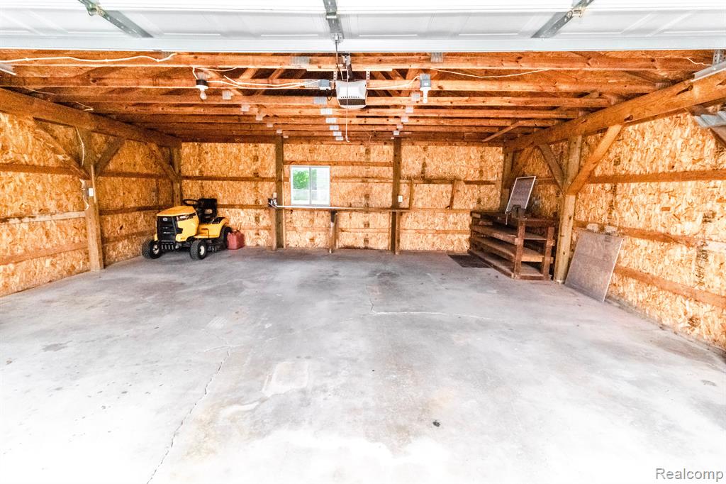 60 South Elba Road Lapeer, MI 48446 - Photo 5 of 29
