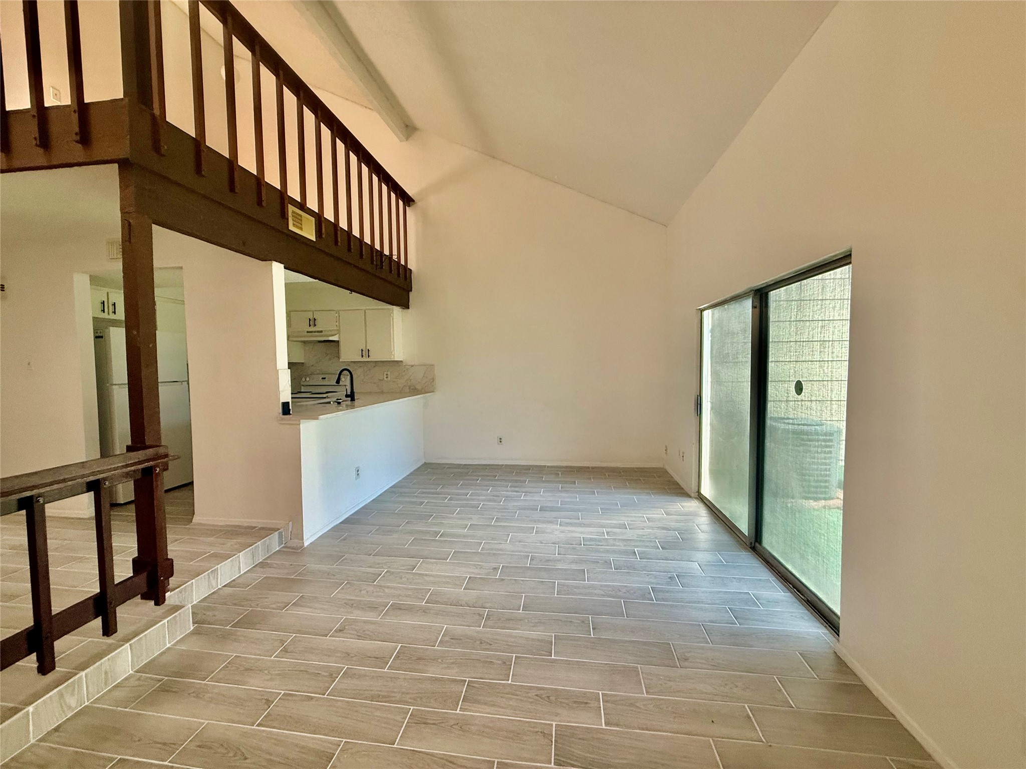 12922 Wirevine Lane Houston, TX 77072 - Photo 2 of 26 a view of an entryway with wooden floor